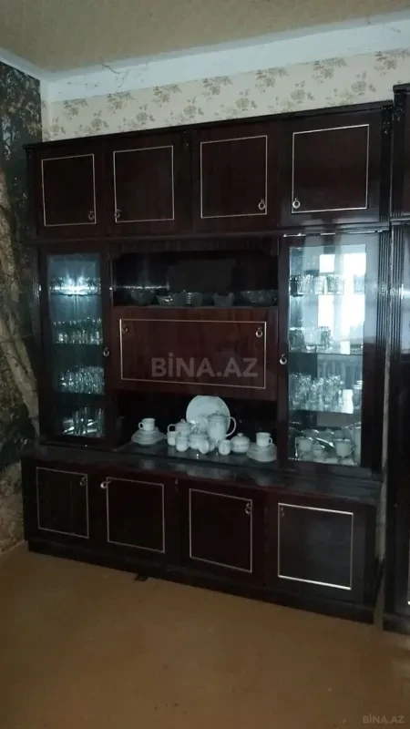 Satılır 7 otaqlı həyət evi 224 m²
