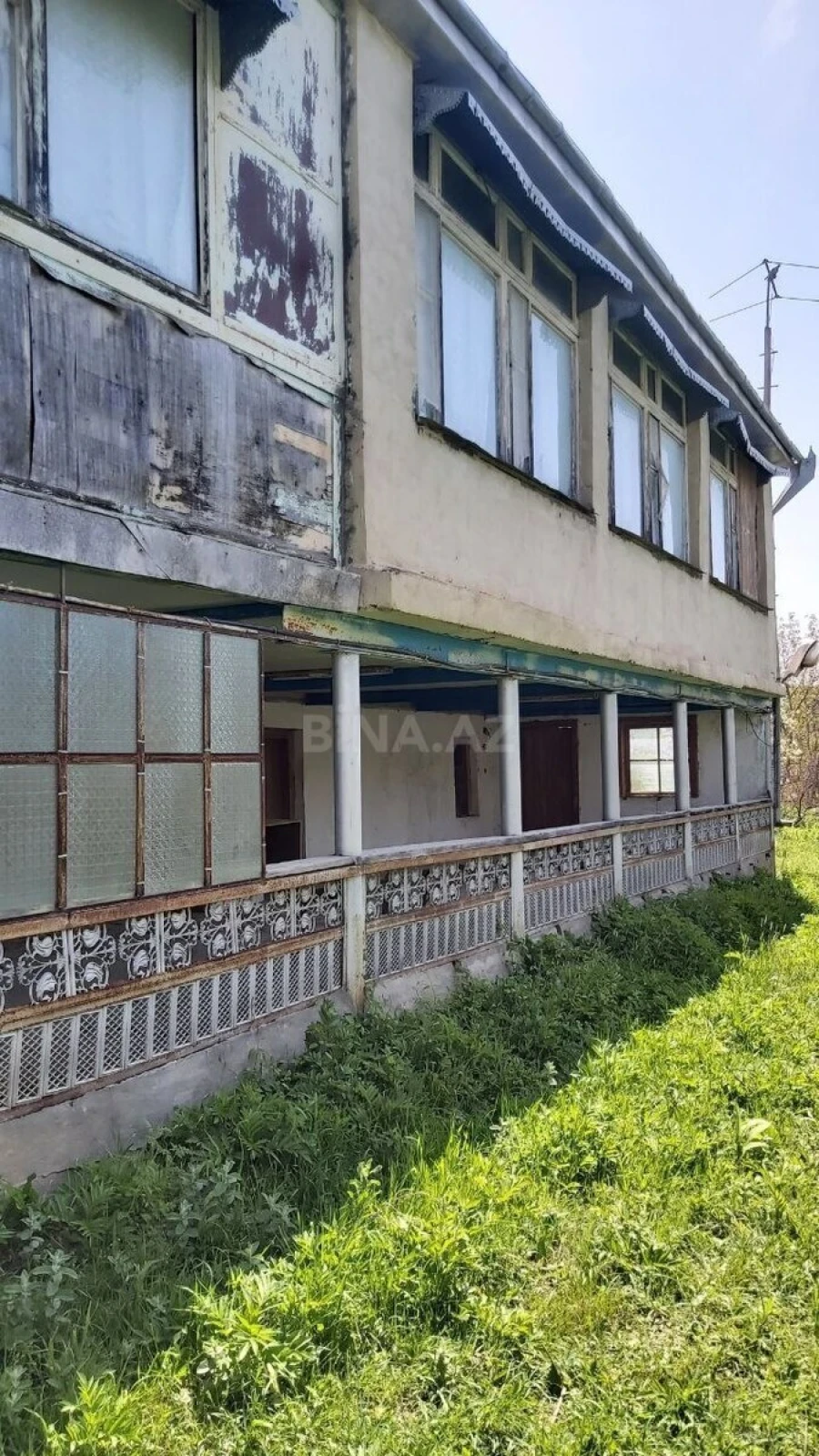 Satılır 7 otaqlı həyət evi 224 m²
