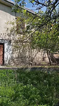 Satılır 7 otaqlı həyət evi 224 m²