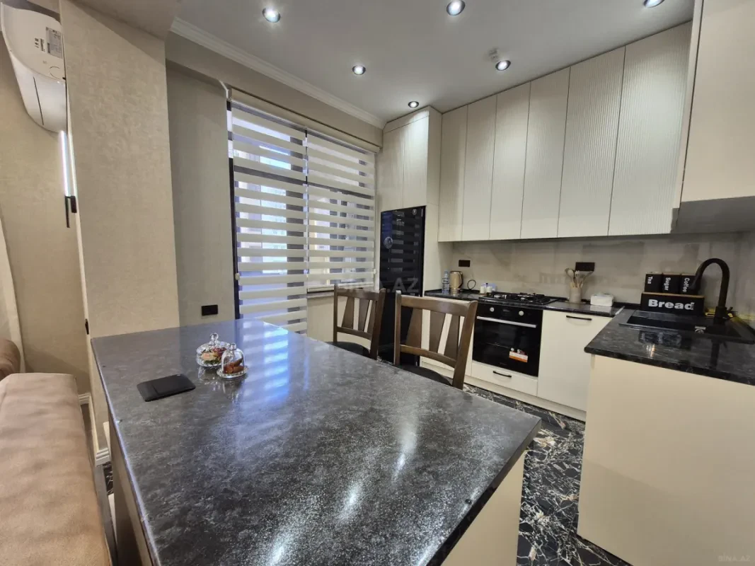 Kirayə verilir 2 otaqlı mənzil 60 m²