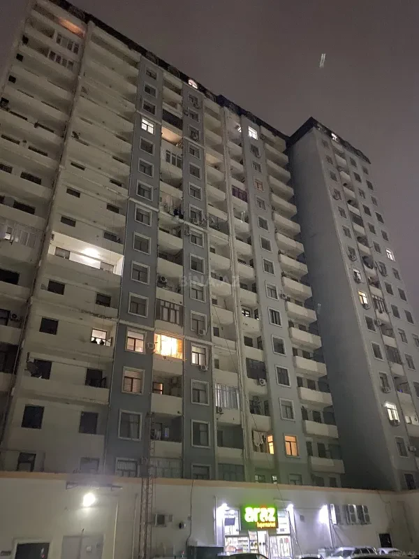 Satılır 2 otaqlı mənzil 53 m²