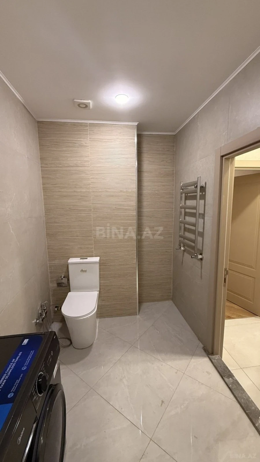 Kirayə verilir 2 otaqlı mənzil 68 m²