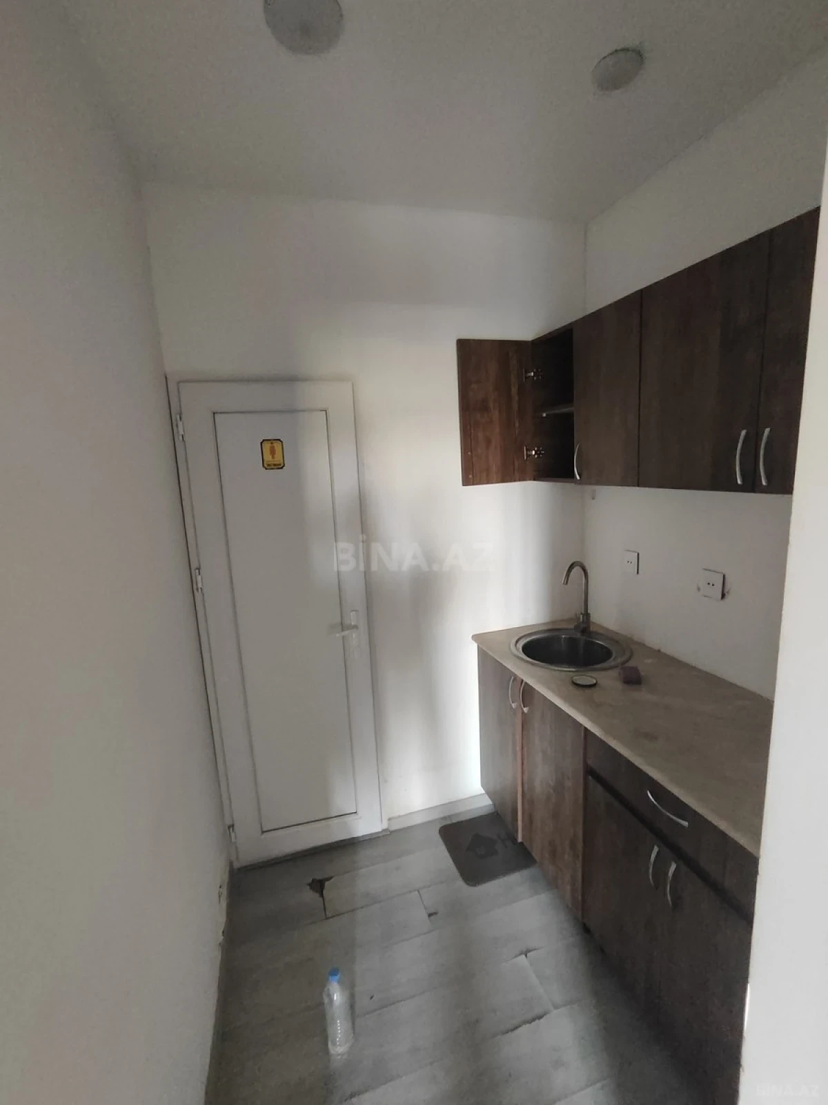 Kirayə verilir 3 otaqlı ofis 100 m²