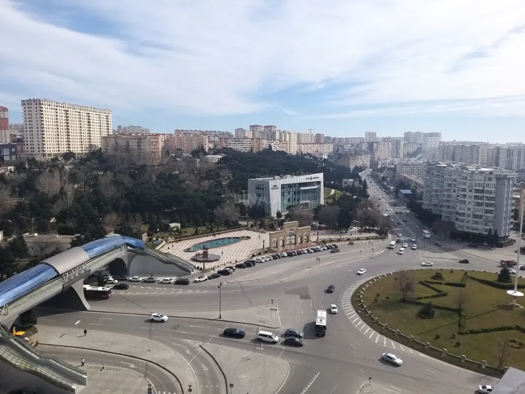 Kirayə verilir 2 otaqlı mənzil 60 m²