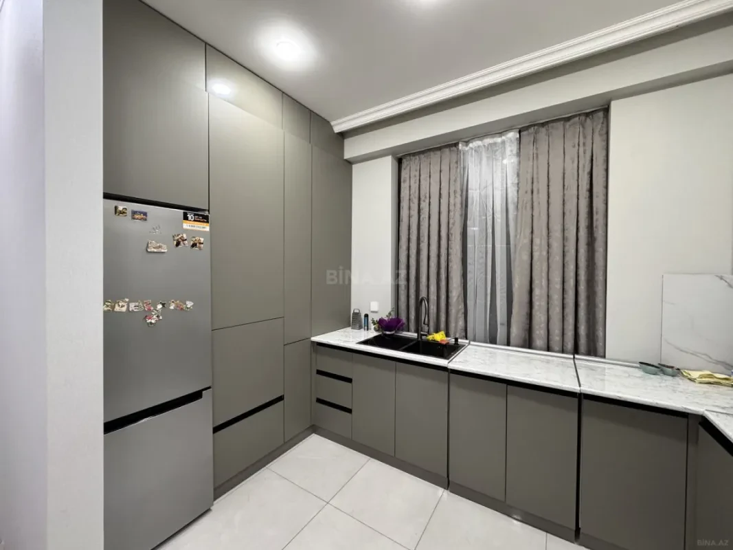 Satılır 2 otaqlı mənzil 68 m²