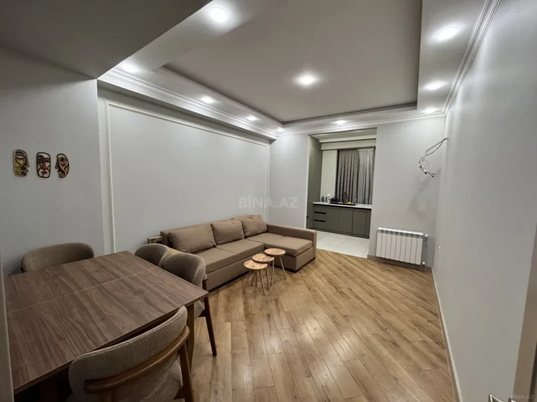 Satılır 2 otaqlı mənzil 68 m²
