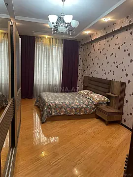 Kirayə verilir 3 otaqlı mənzil 120 m²