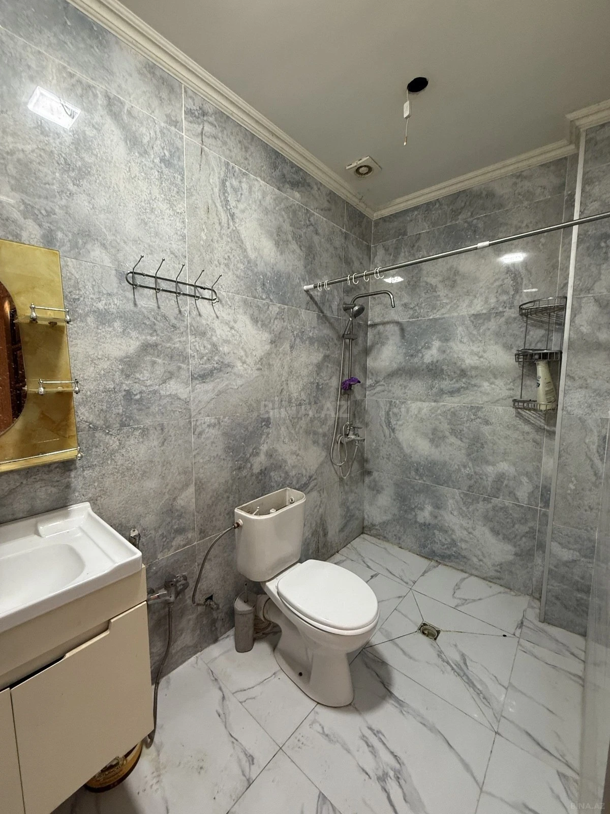 Kirayə verilir 2 otaqlı həyət evi 50 m²