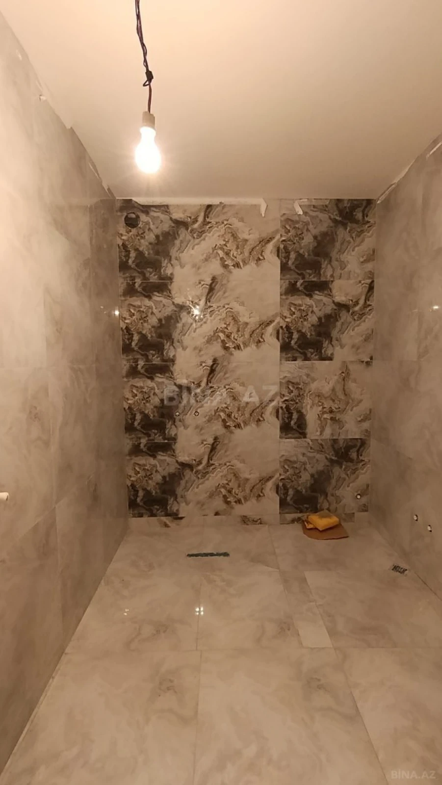 Satılır 3 otaqlı mənzil 82 m²