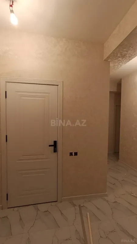 Satılır 3 otaqlı mənzil 82 m²