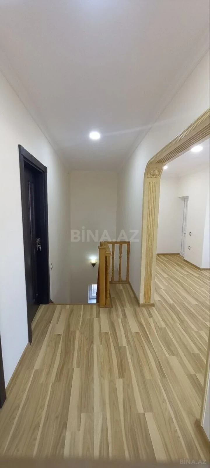 Satılır 4 otaqlı həyət evi 190 m²