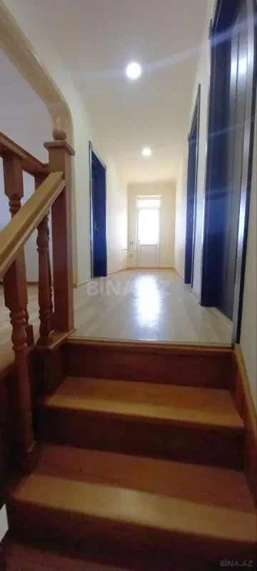 Satılır 4 otaqlı həyət evi 190 m²