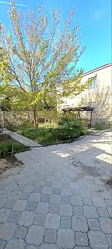 Satılır 4 otaqlı həyət evi 190 m²