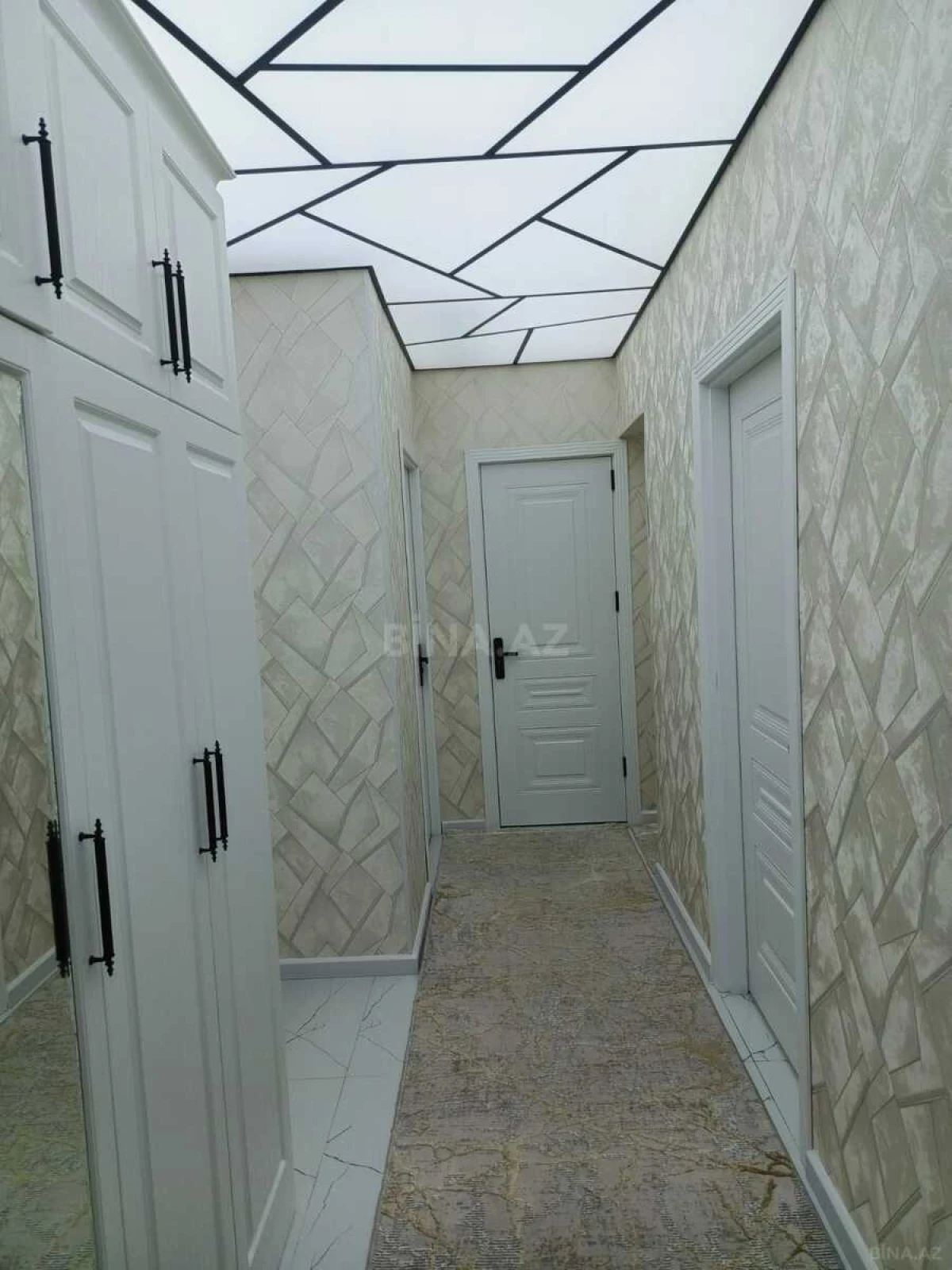 Satılır 3 otaqlı mənzil 70 m²
