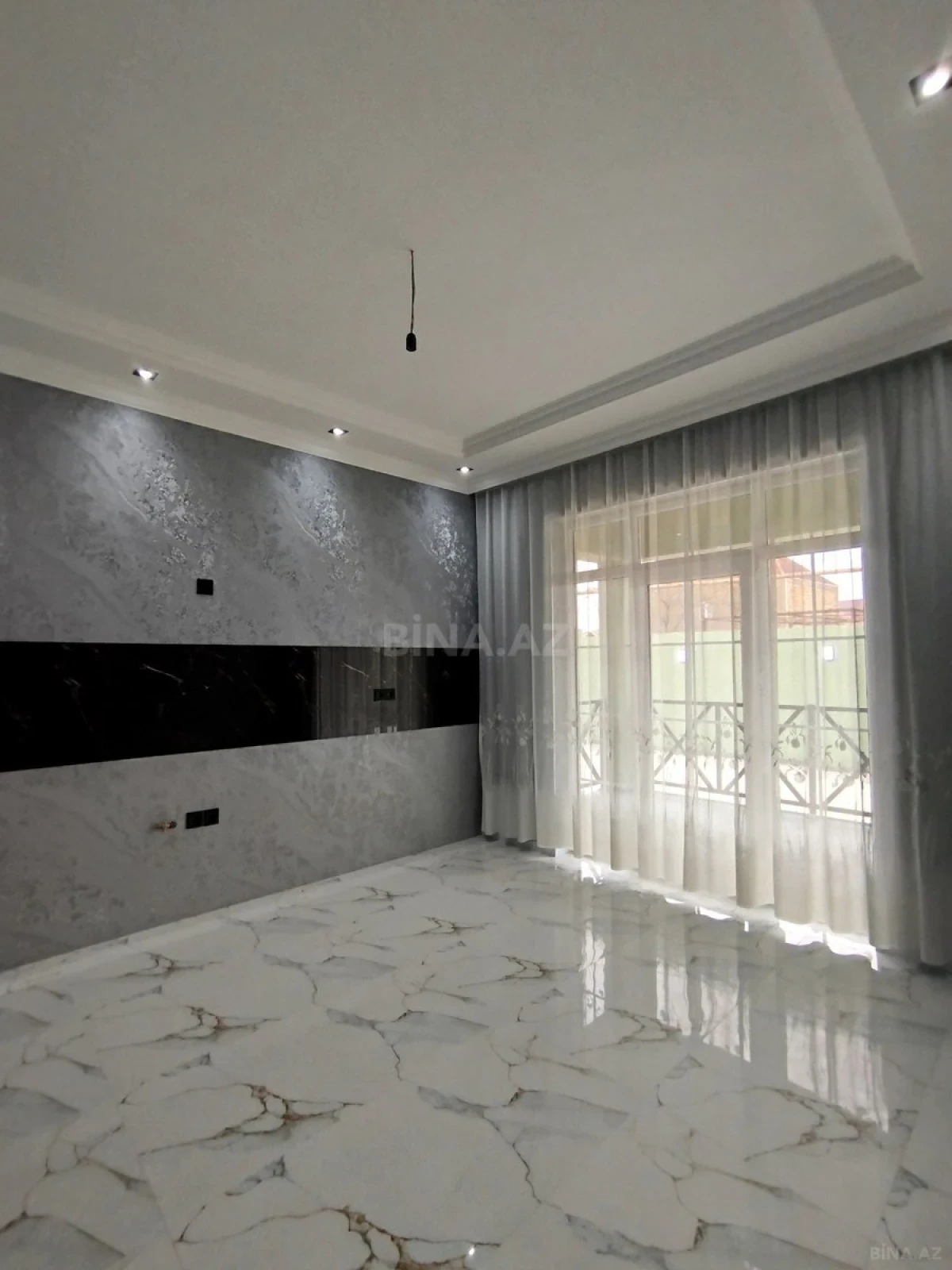 Satılır 3 otaqlı həyət evi 90 m²