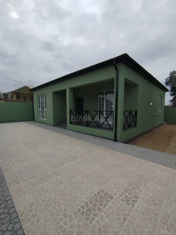 Satılır 3 otaqlı həyət evi 90 m²