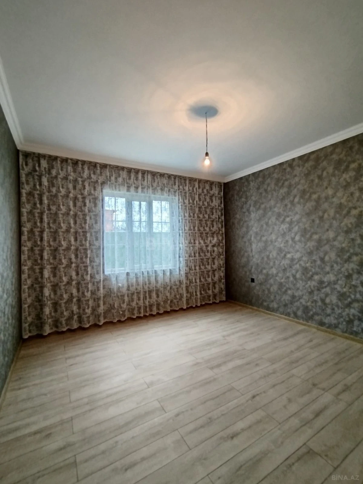 Satılır 3 otaqlı həyət evi 90 m²