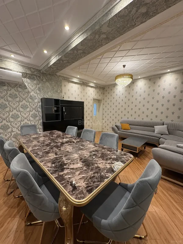 Kirayə verilir 3 otaqlı mənzil 119.5 m²