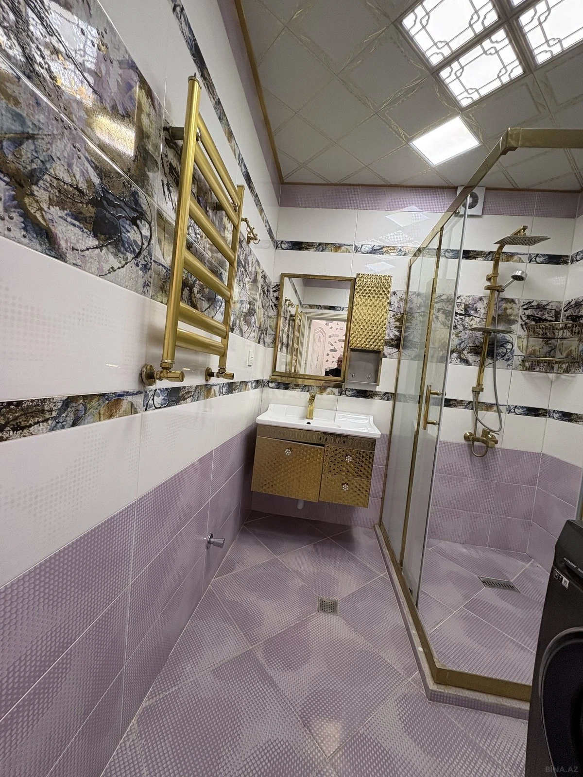 Kirayə verilir 3 otaqlı mənzil 119.5 m²