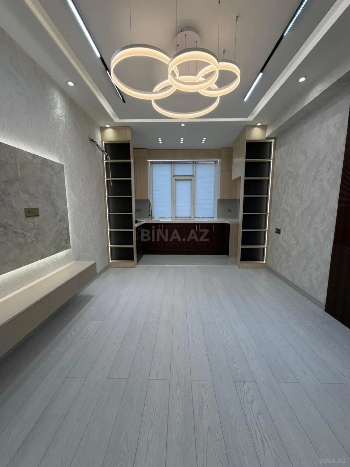 Satılır 2 otaqlı mənzil 55 m²