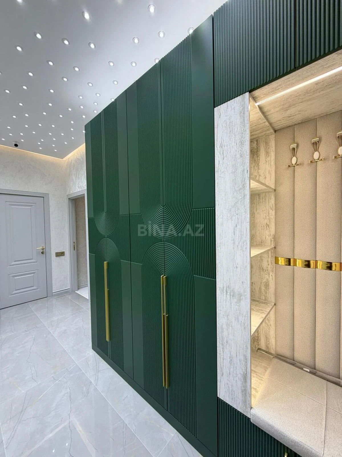 Satılır 2 otaqlı mənzil 55 m²