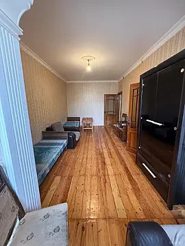 Kirayə verilir 2 otaqlı mənzil 35 m²