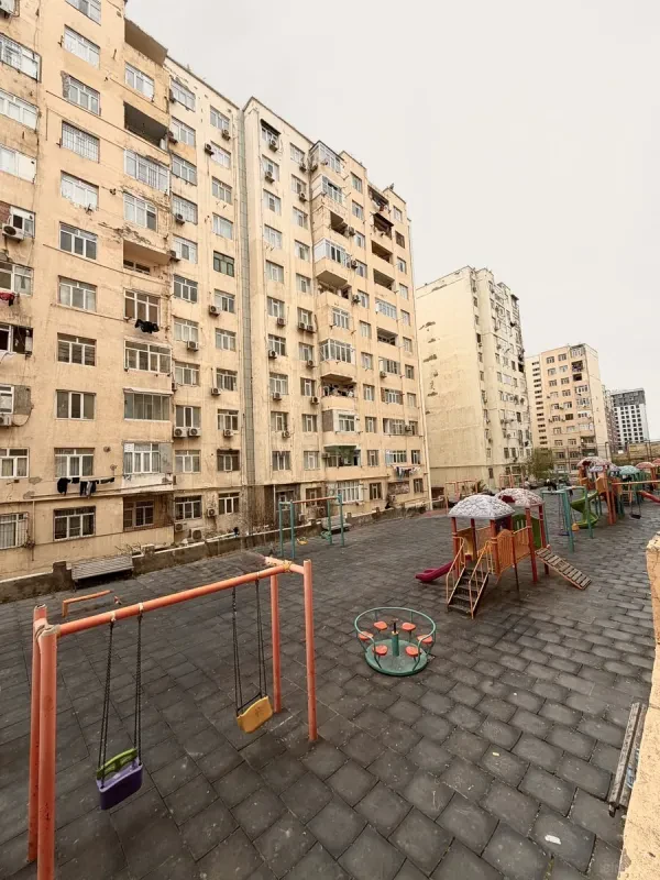 Satılır 2 otaqlı mənzil 45 m²