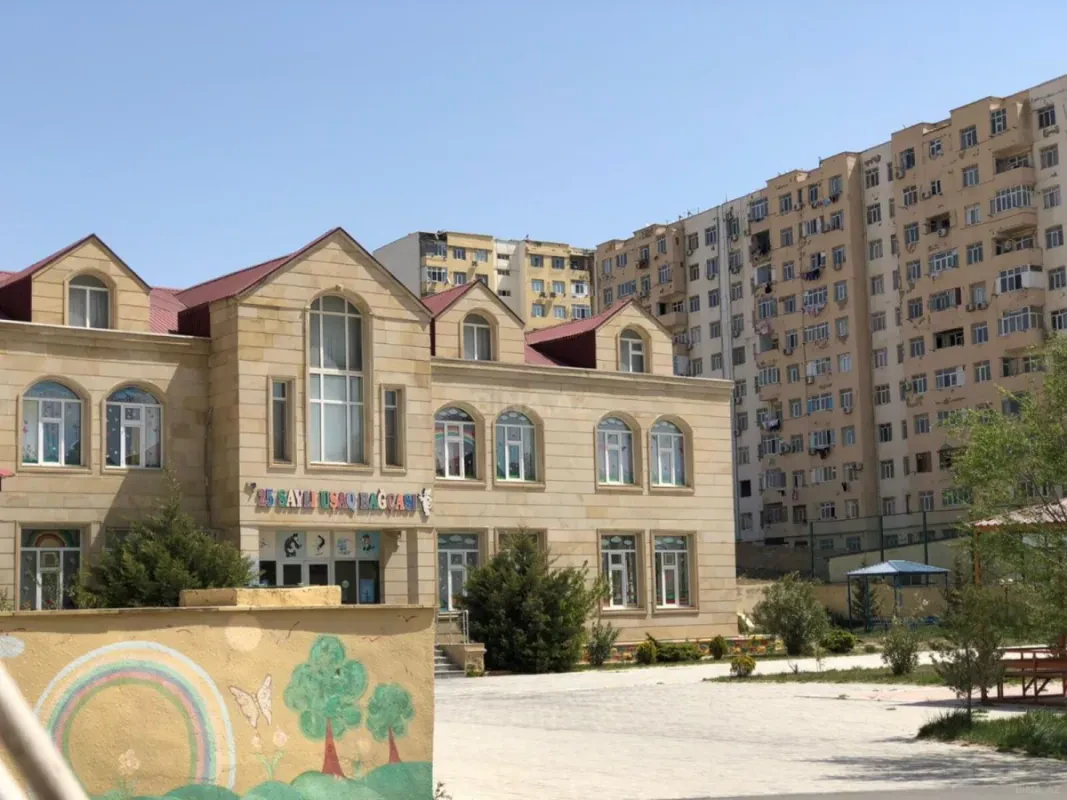 Satılır 2 otaqlı mənzil 45 m²