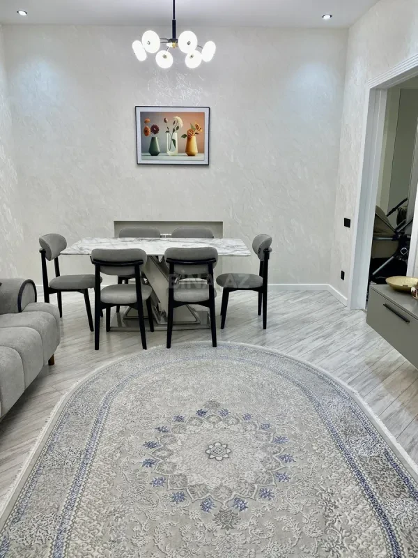 Satılır 3 otaqlı mənzil 80 m²