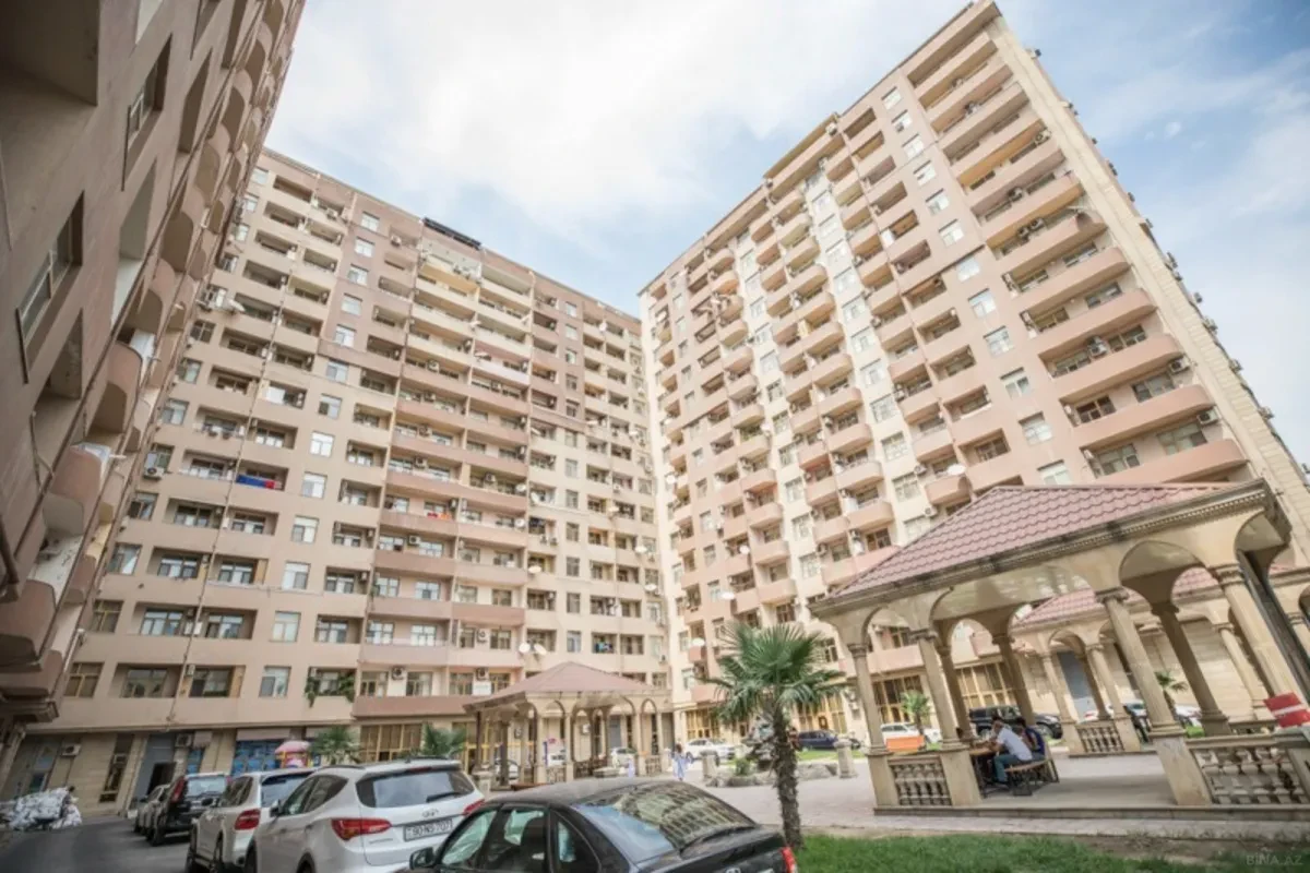 Kirayə verilir 3 otaqlı mənzil 111 m²