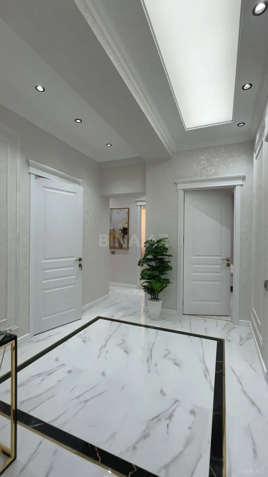 Satılır 2 otaqlı mənzil 70.1 m²