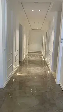Satılır 2 otaqlı mənzil 70.1 m²