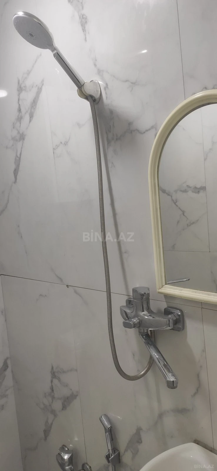 Kirayə verilir 1 otaqlı həyət evi 27 m²