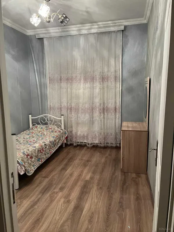 Satılır 3 otaqlı mənzil 70 m²