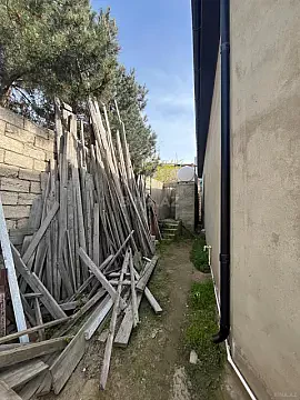 Satılır 6 otaqlı həyət evi 248 m²