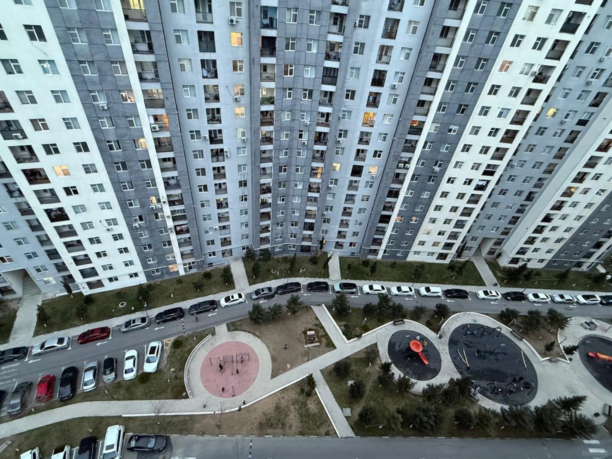Satılır 3 otaqlı mənzil 85 m²