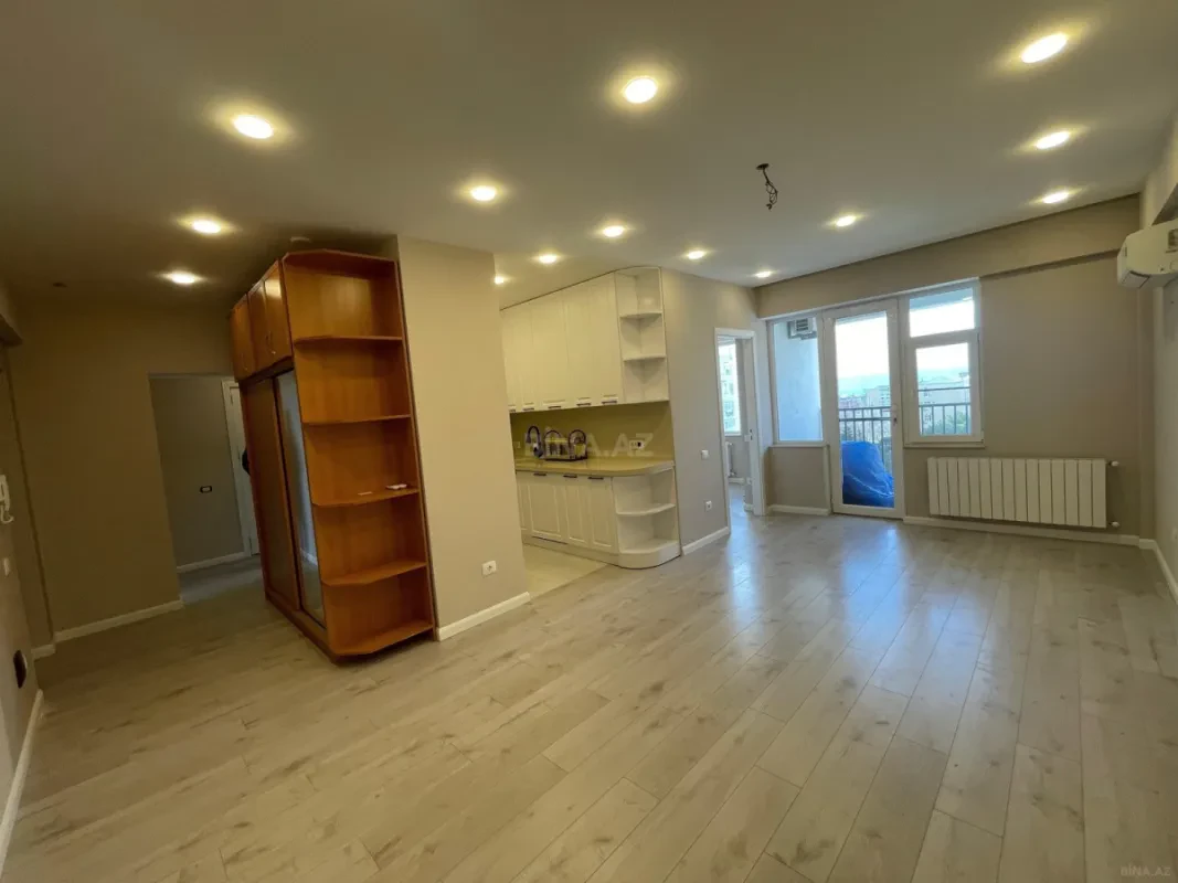 Satılır 3 otaqlı mənzil 85 m²
