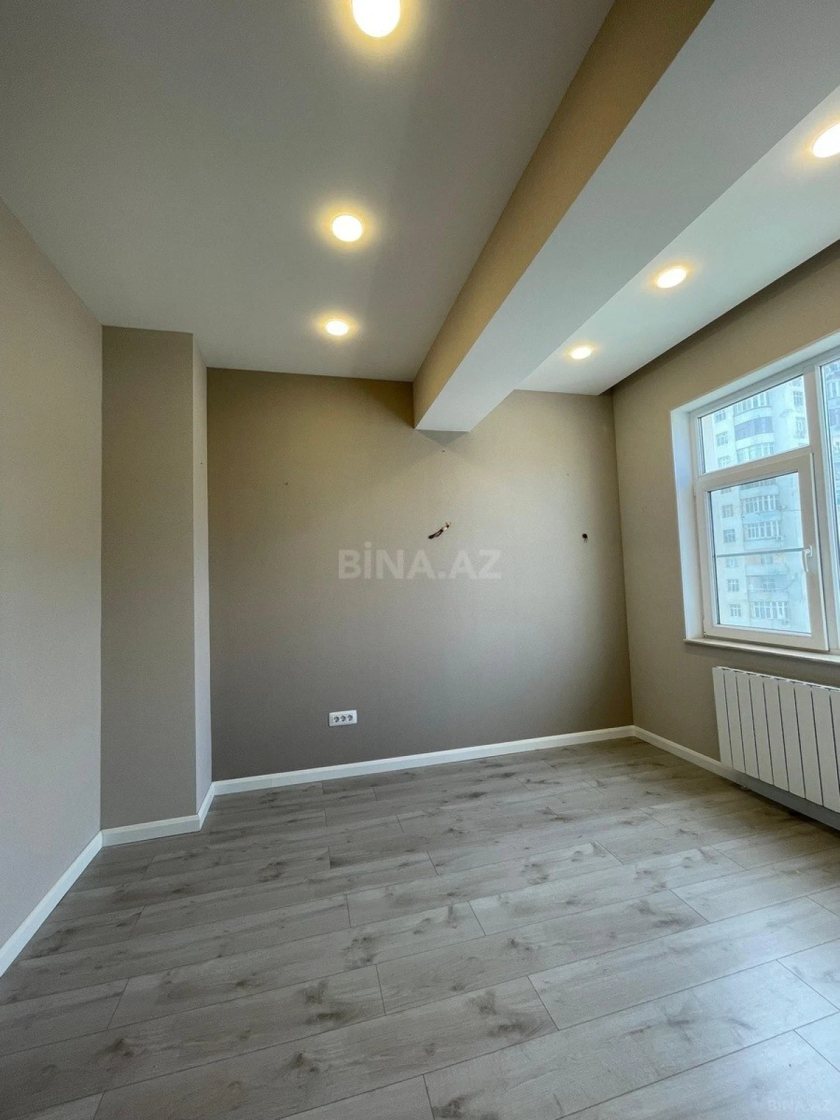 Satılır 3 otaqlı mənzil 85 m²