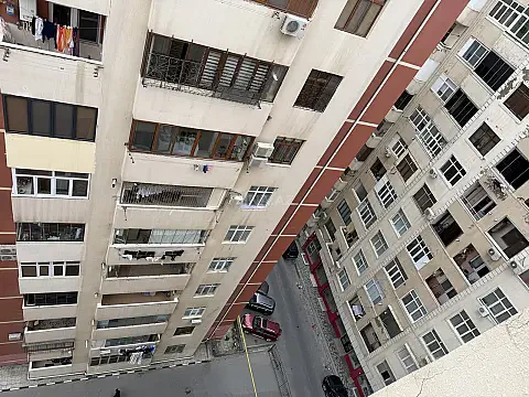 Satılır 3 otaqlı mənzil 102 m²