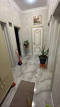 Satılır 4 otaqlı həyət evi 160 m²