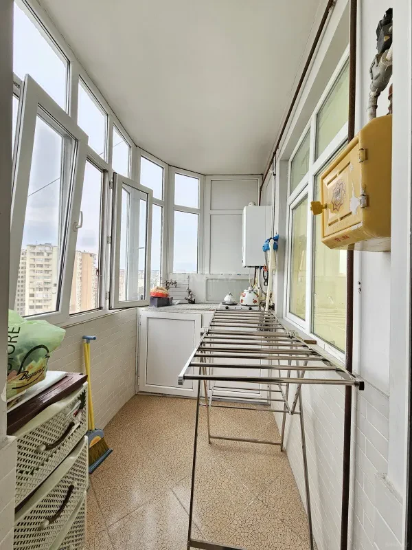 Satılır 3 otaqlı mənzil 157 m²
