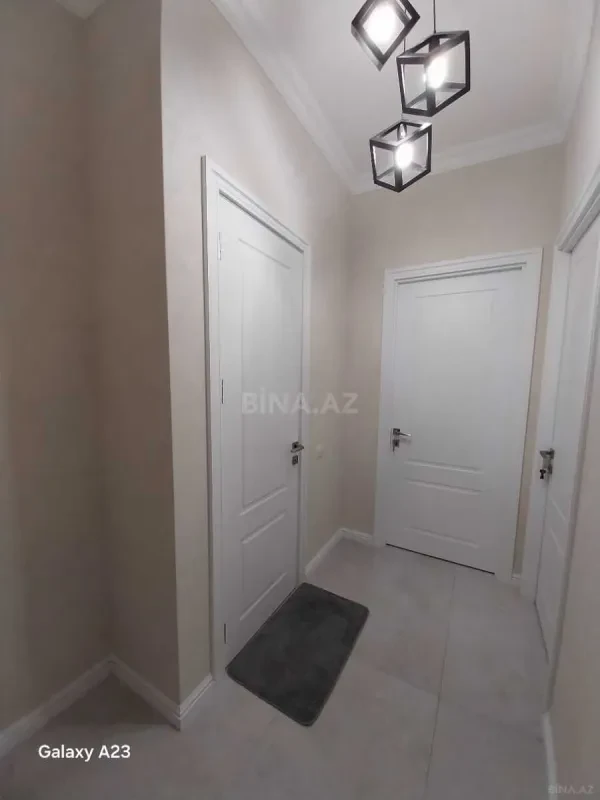 Satılır 2 otaqlı mənzil 55 m²