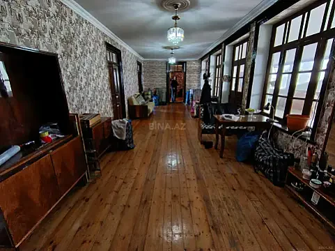 Satılır 4 otaqlı həyət evi 166 m²