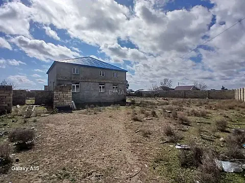 Satılır 5 otaqlı həyət evi 260 m² — Bakı 5 otaq 260.00 m²