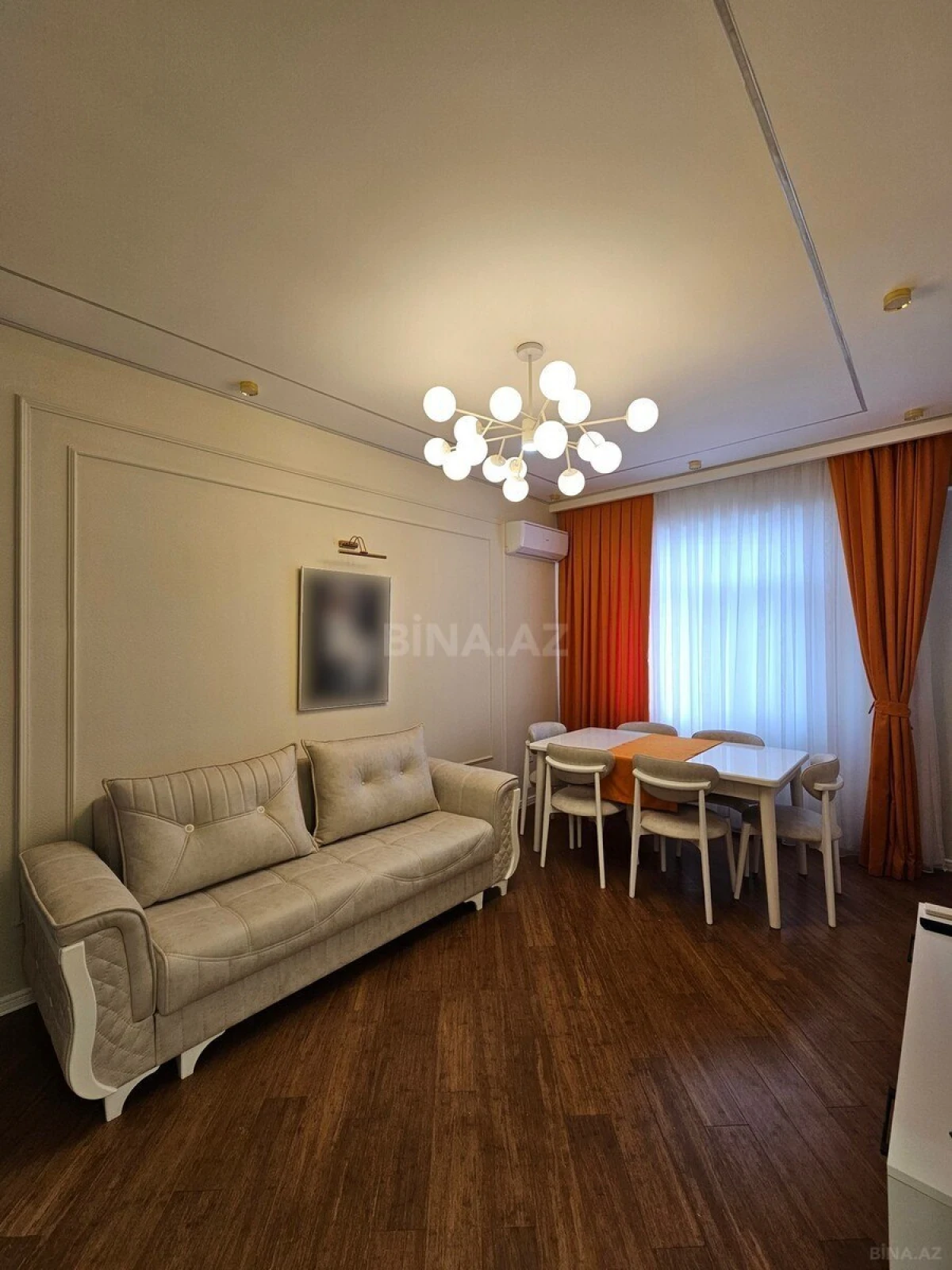 Satılır 2 otaqlı mənzil 52 m²