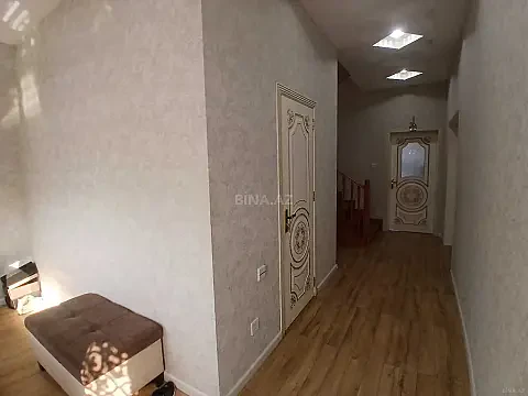 Satılır 5 otaqlı həyət evi 180 m²