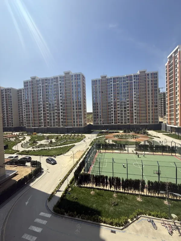 Satılır 3 otaqlı mənzil 96 m²