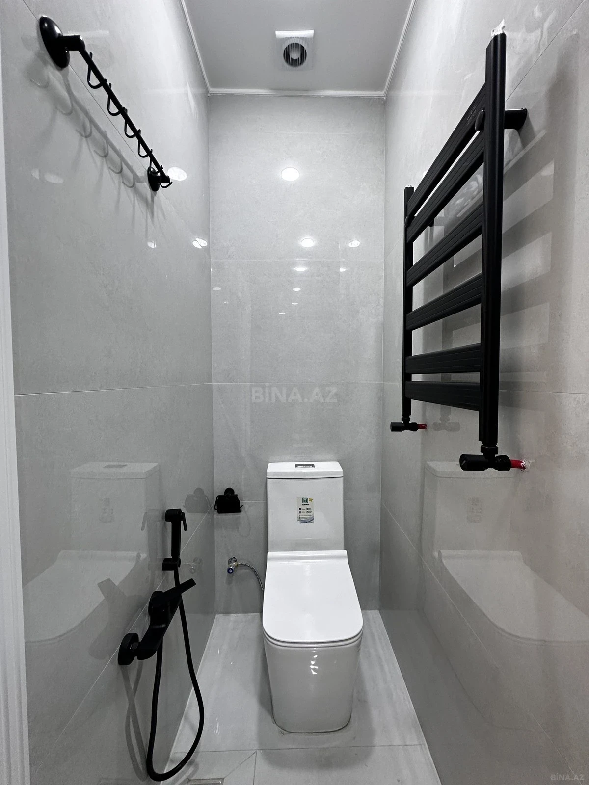 Satılır 2 otaqlı mənzil 55 m²