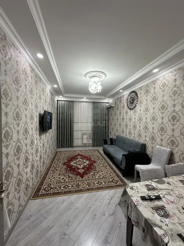 Satılır 2 otaqlı mənzil 55 m²
