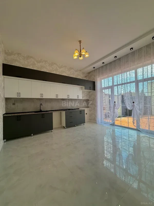 Satılır 4 otaqlı həyət evi 150 m²